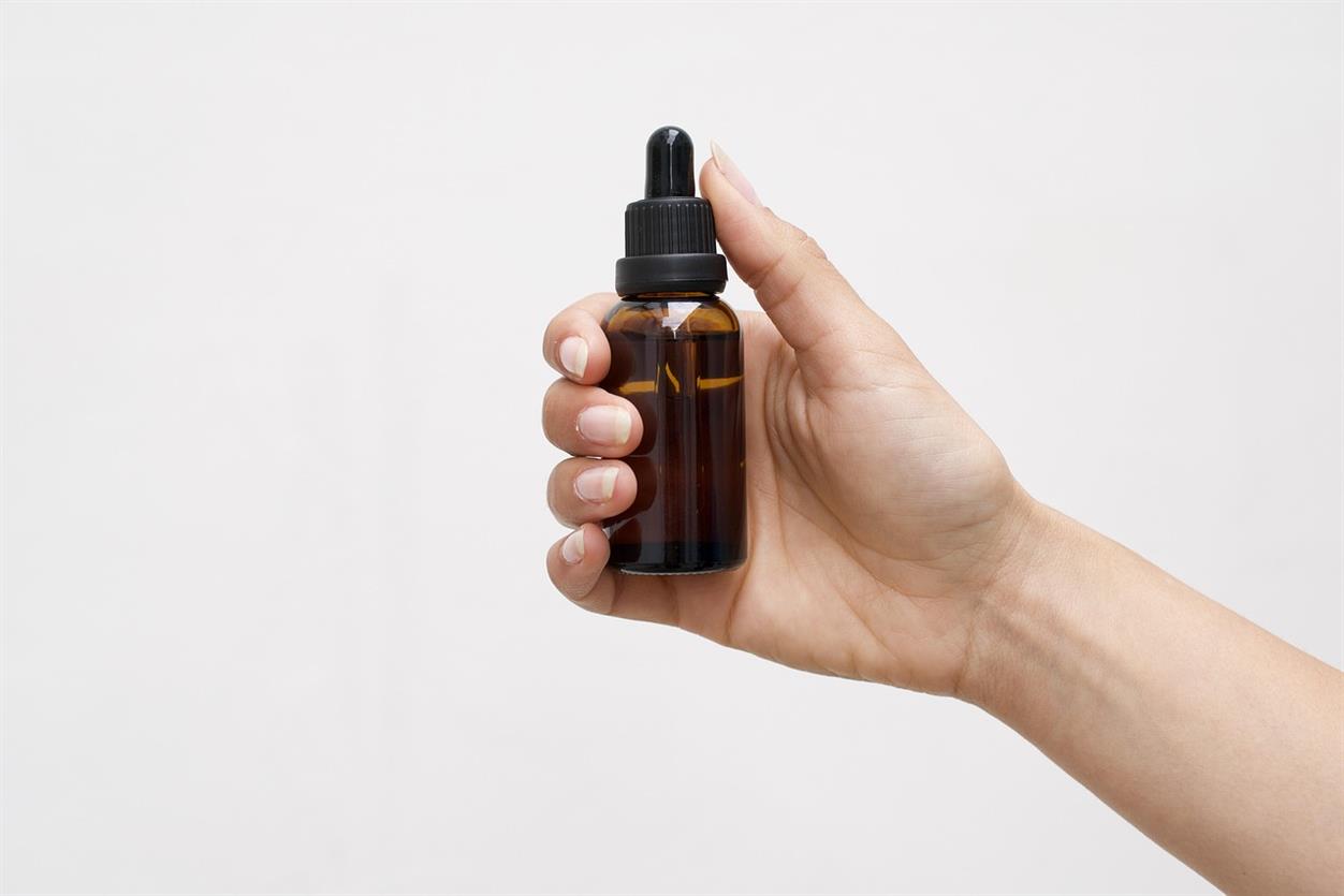 CBD has moved from niche wellness circles into mainstream routines, and with that rise has come a flood of brands, formats, and quality levels. CBDSpaza.com positions itself as a curator in this crowded space—an online marketplace built to make CBD and hemp shopping feel simple, premium, and trustworthy. From gummies and tinctures to topicals and pet products, CBDSpaza aims to serve as a “one-stop” store for people who want plant-based support without guessing what’s legit.